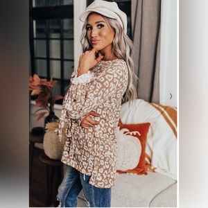 143 Story by line up Cheetah lightweight Sweater M CUTE‎ bow tie sleeves c158